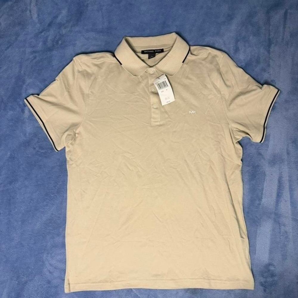 Michael Kors Men's Polo Shirt in a beige color new size m
